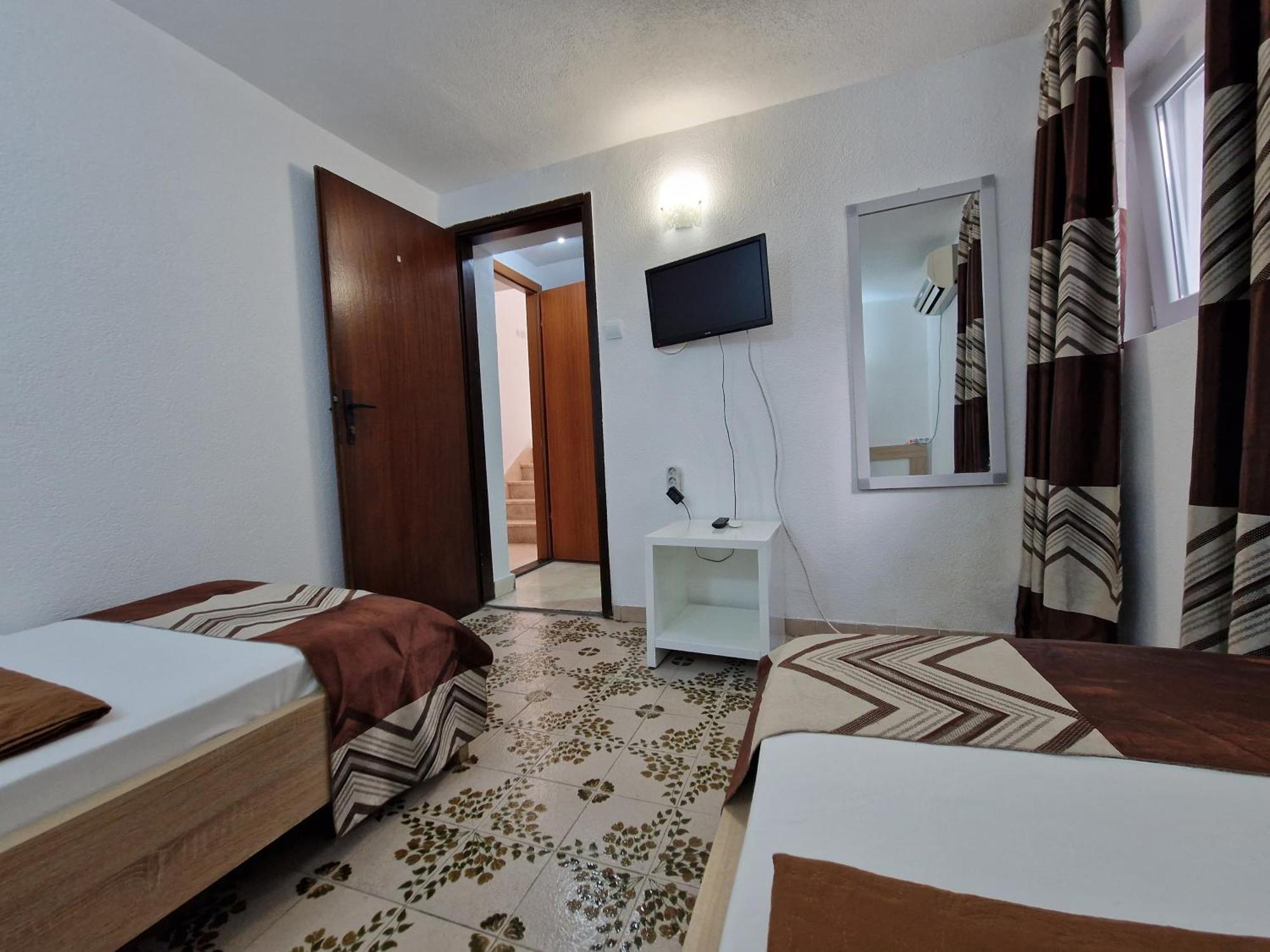 Villa Golf Μπούντβα Εξωτερικό φωτογραφία